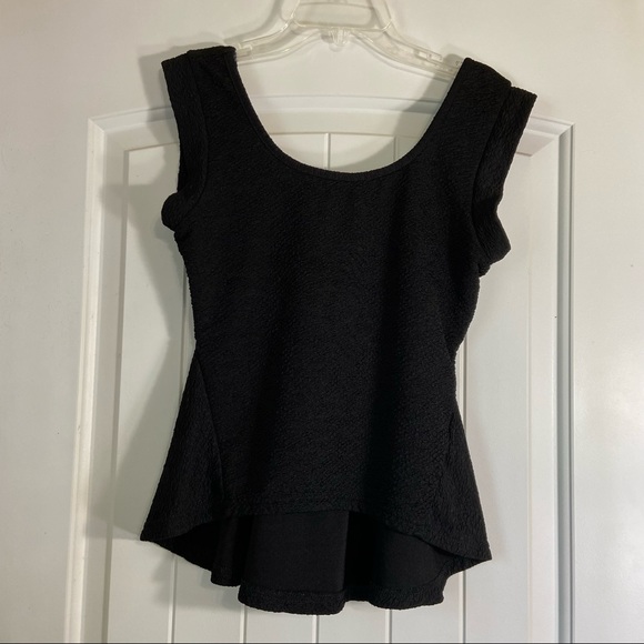 Roommates Black Blouse Sz Medium - Picture 1 of 6